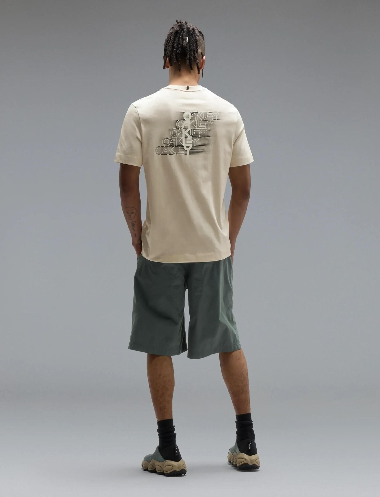 Oakley Stacked Flow Erkek T-Shirt-FOA407928MİS