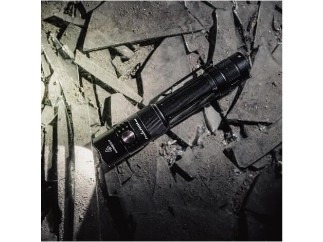 Fenix PD35R Ace 2000 Lümen El Feneri-FENİXPD35RAC